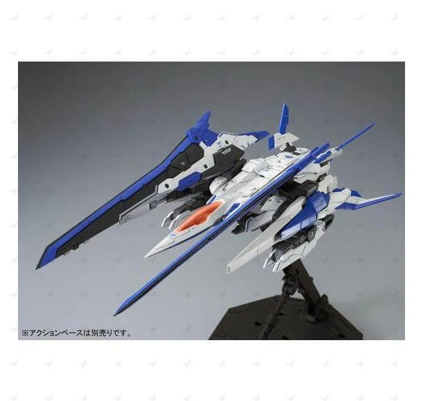 Gundam 00 XN Raiser 1/100 Master Grade Model Kit - Image 4