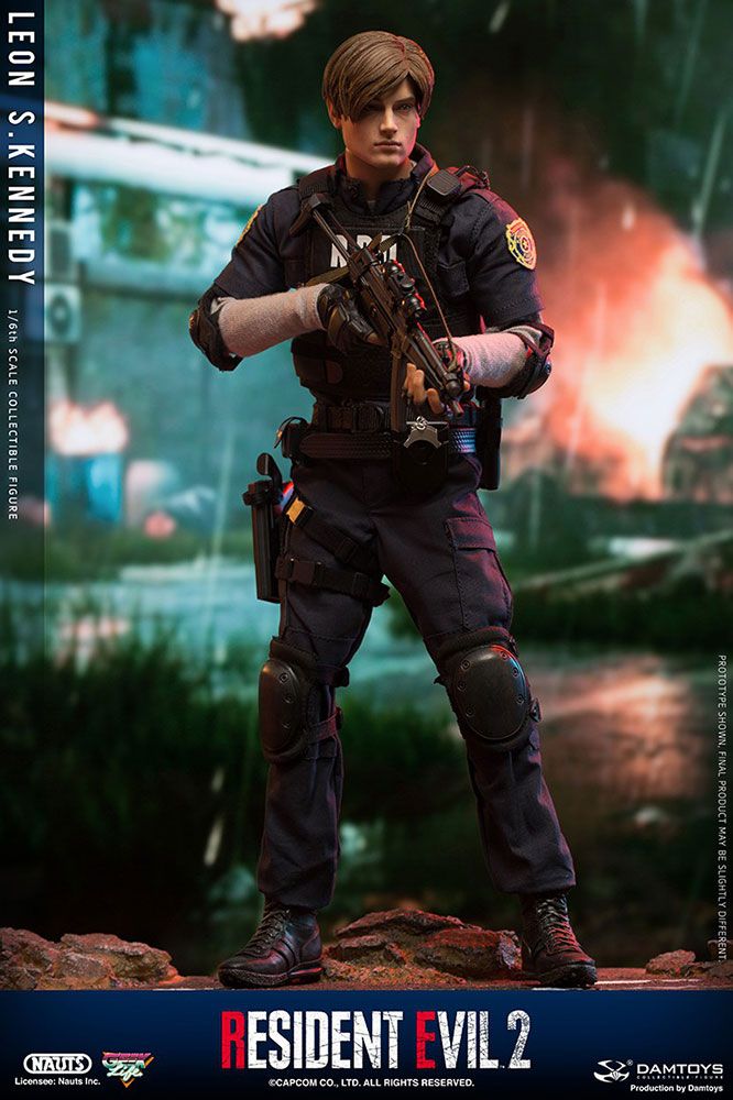 RESIDENT EVIL LEON KENNEDY 1/6 Scale Action Figure By Hot Toys - Image 7