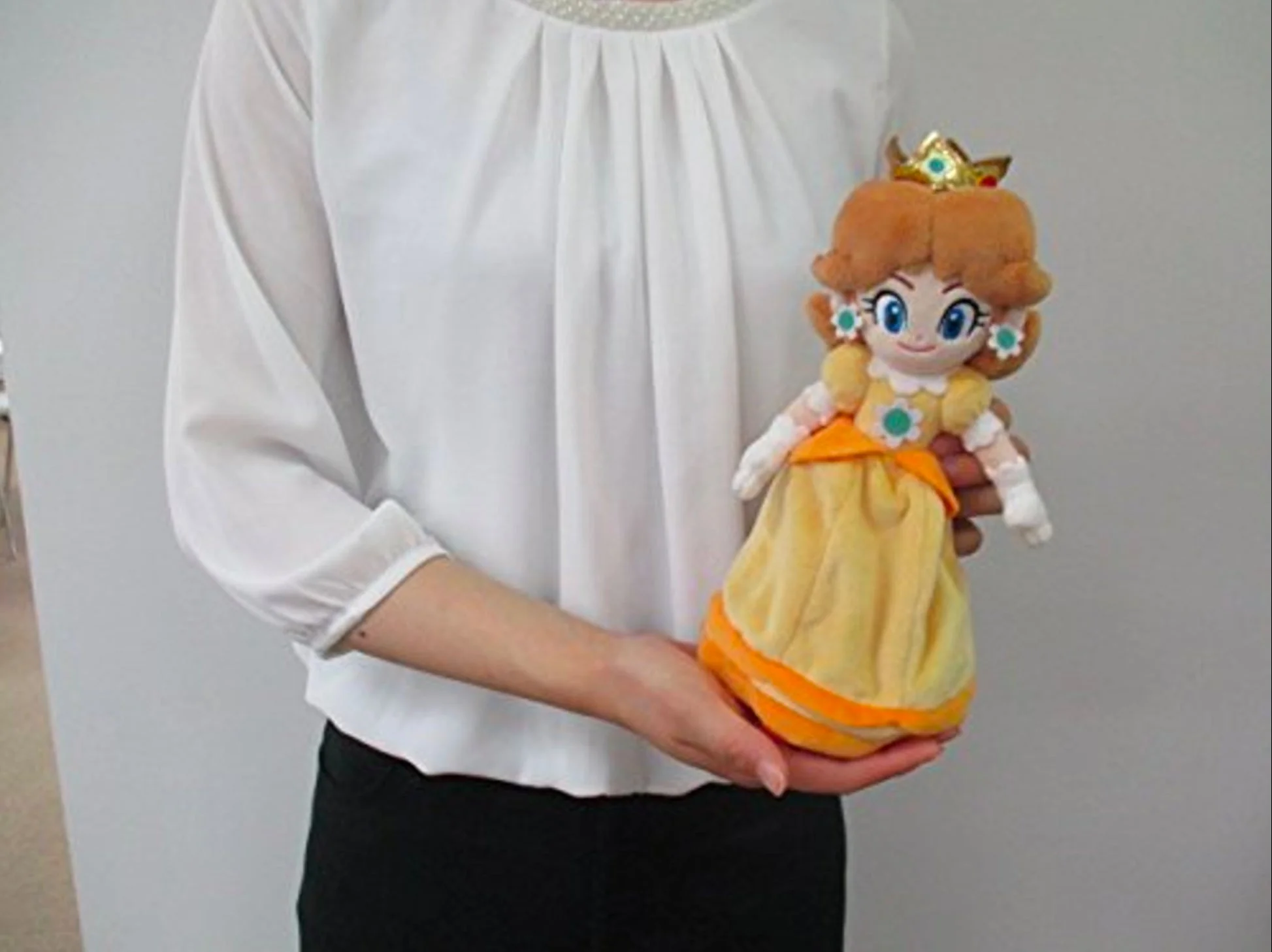 Super Mario DAISY S Plush By San-Ei - Image 5