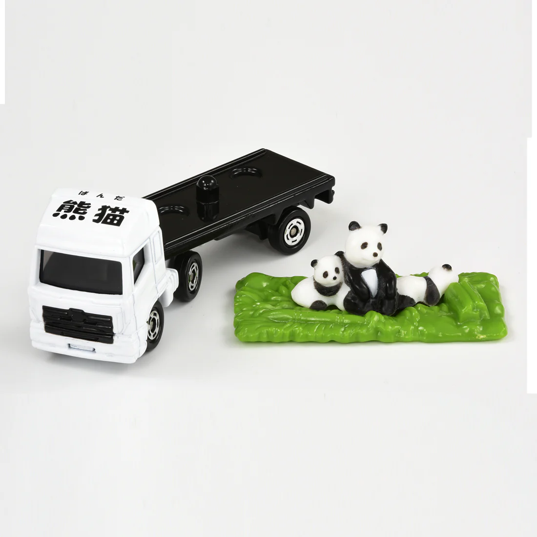 Animal Transport Vehicle Core Tomica By Takara Tomica - Image 4