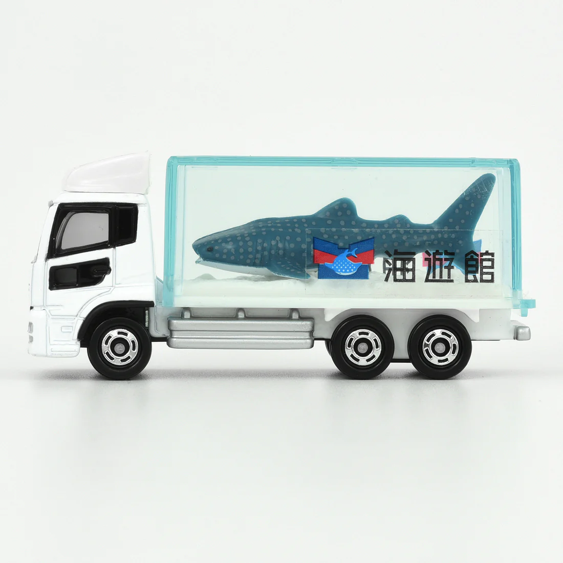 Aquarium Truck Core Tomica By Takara Tomica - Image 2