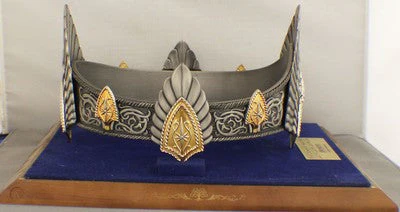 Lord Of The Rings Replica Crown Of King Elessar by Noble Collection - Image 3