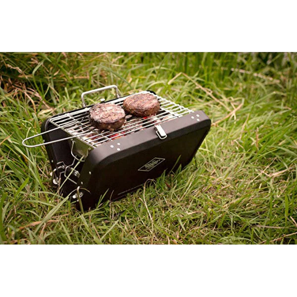 Gentlemen’s Hardware Portable Barbecue Set - Image 3