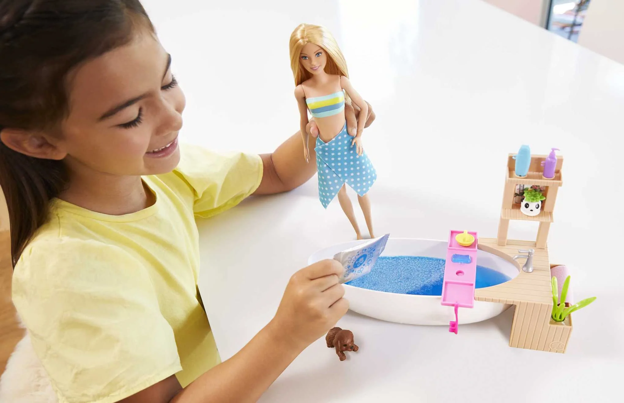 Barbie Fizzy Bath Doll And Playset - Image 4