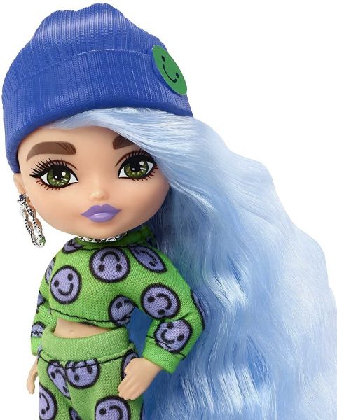 Barbie Extra Mini Doll Icy Blue Hair Doll by Mattel - Image 5