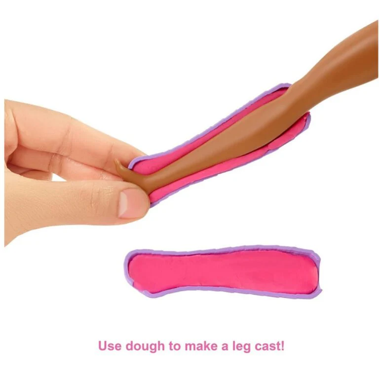 Barbie Fast Cast Clinic - Image 3