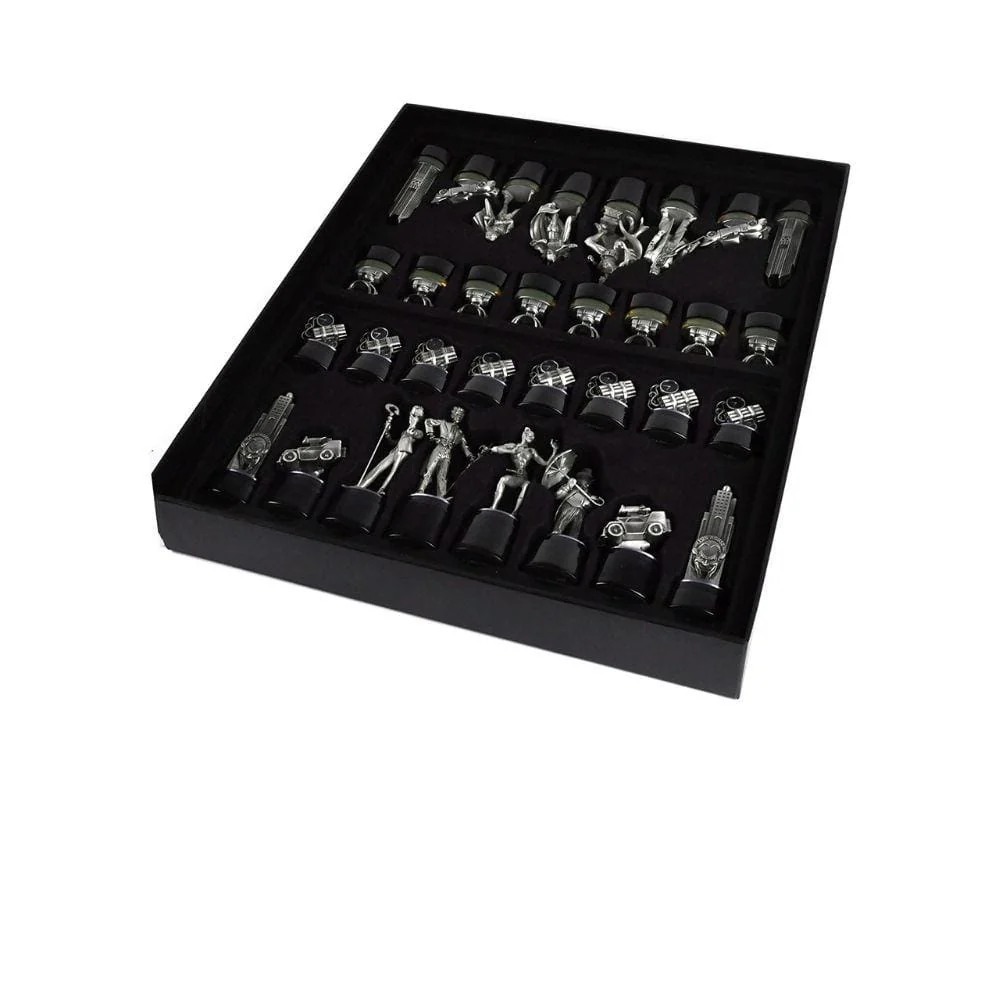 Batman Chess Set By Noble Collection - Image 4