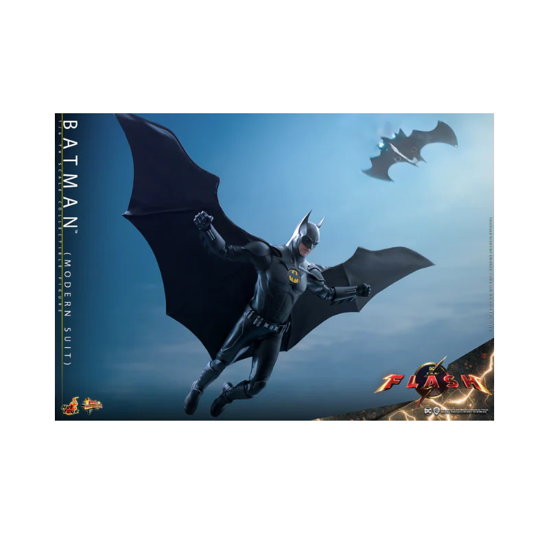 Batman Modern Suit Sixth Scale Action Figure By Hot Toys - Image 2