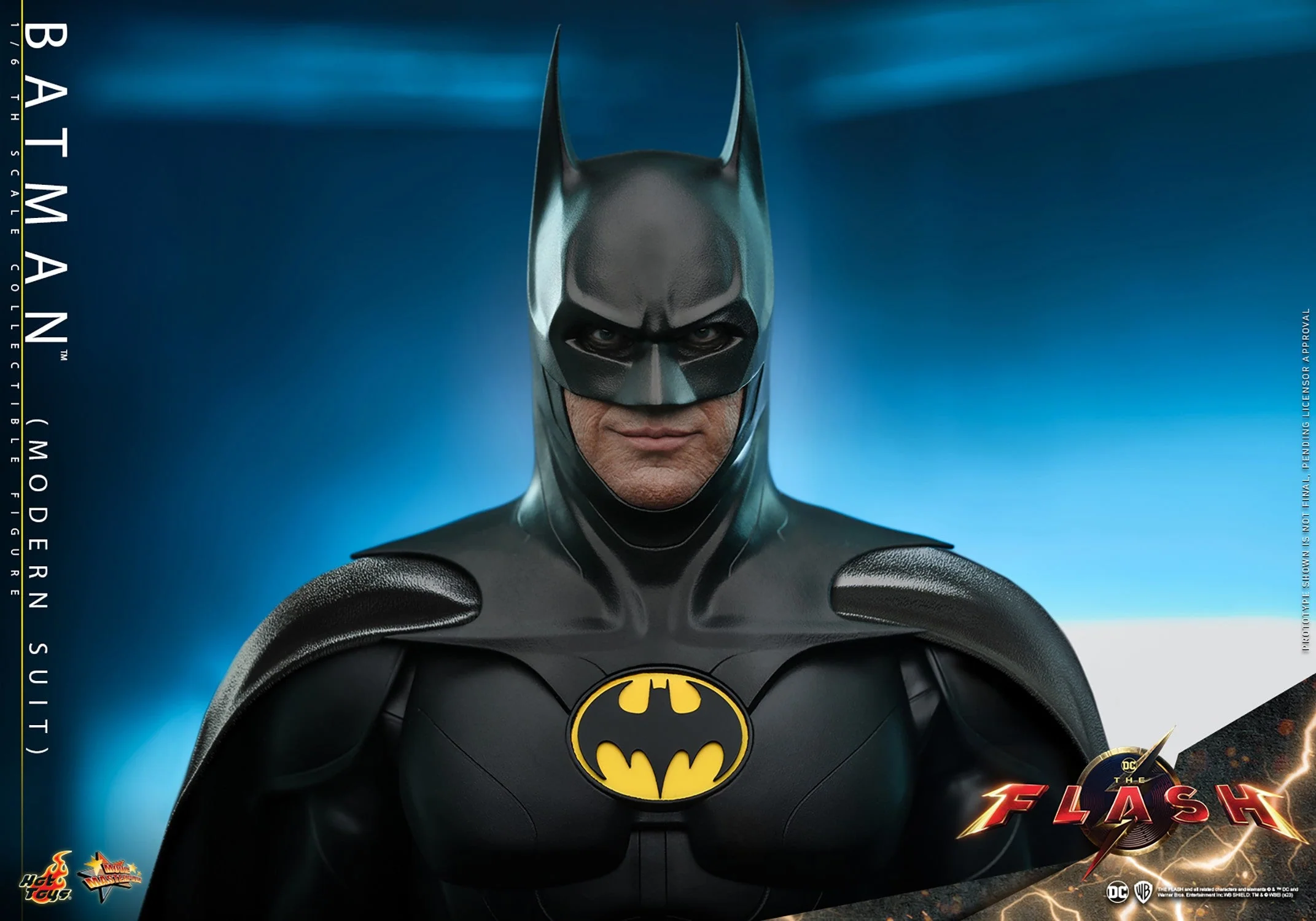 Batman Modern Suit Sixth Scale Action Figure By Hot Toys - Image 6
