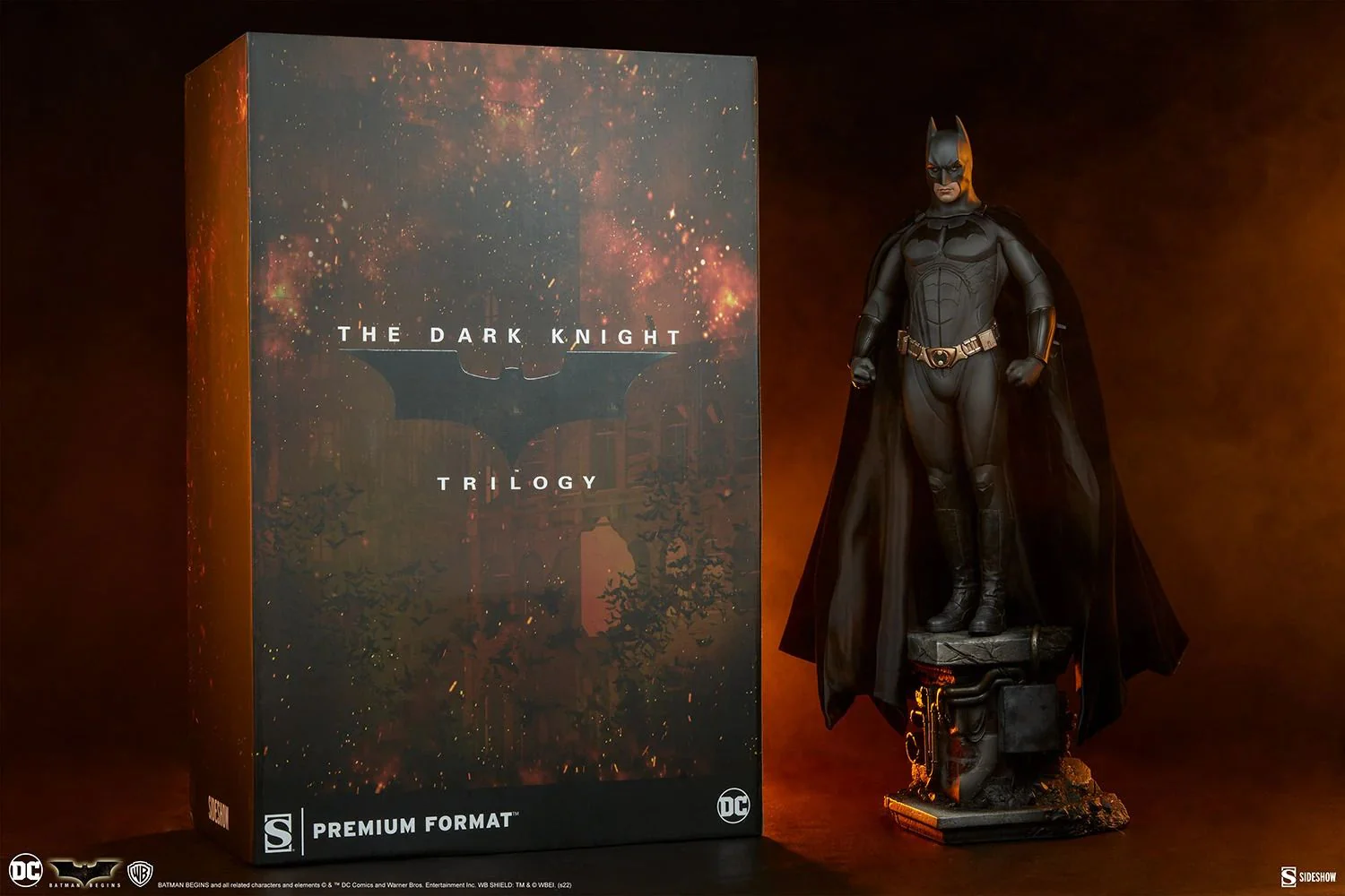 DC Comics Batman 1/4 Scale Premium Format Statue by Sideshow - Image 2