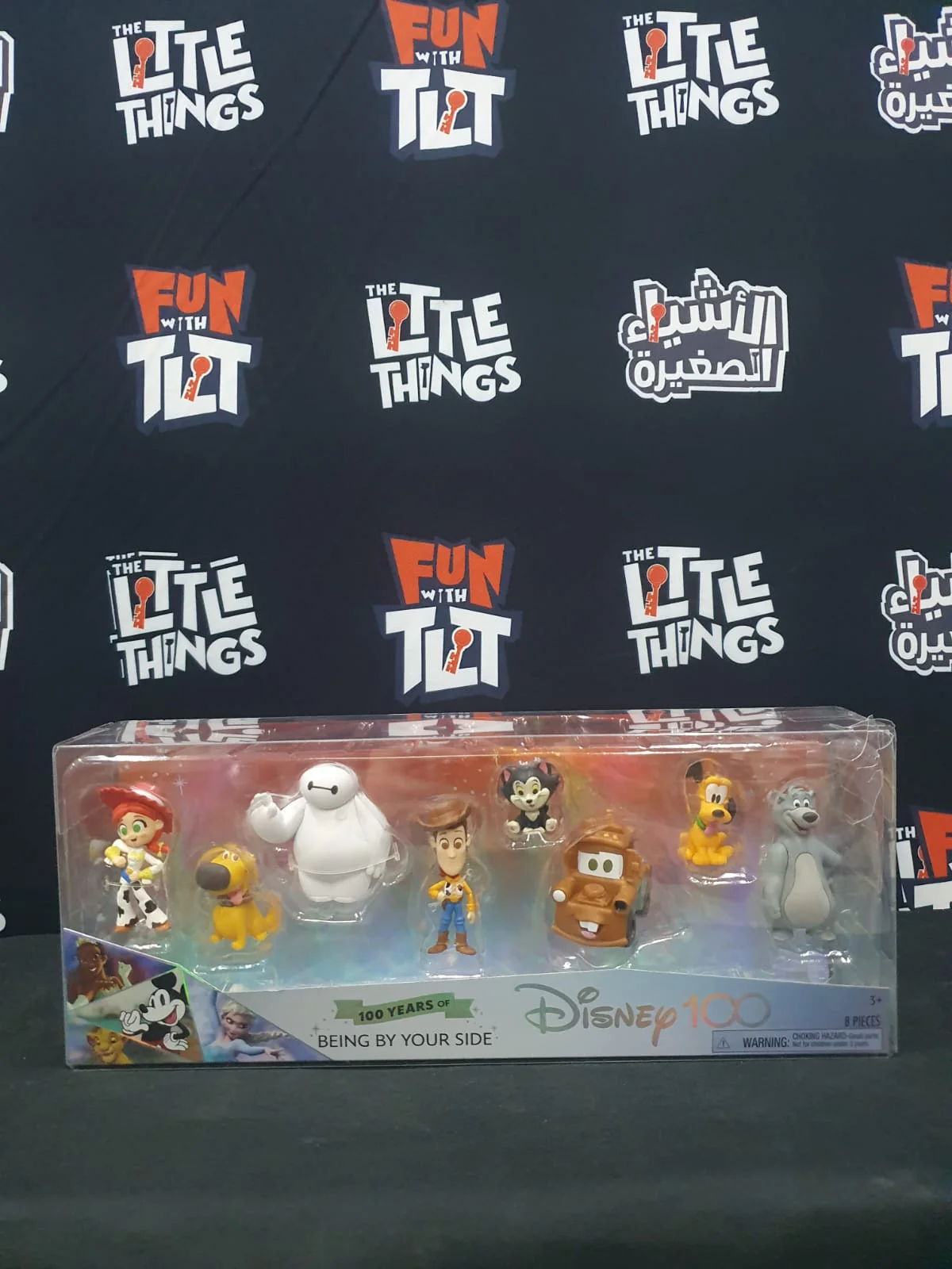 Disney D100 Celebration Figures - ( Being By Your Side ) by Just Play [DAMAGED BOX] - Image 2
