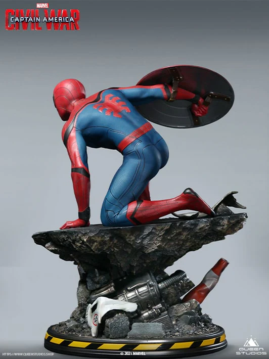 Marvel Captain America: Civil War Statue : Spider-Man 1/4 Statue (Premium Edition) Statue By Queen Studios - Image 4