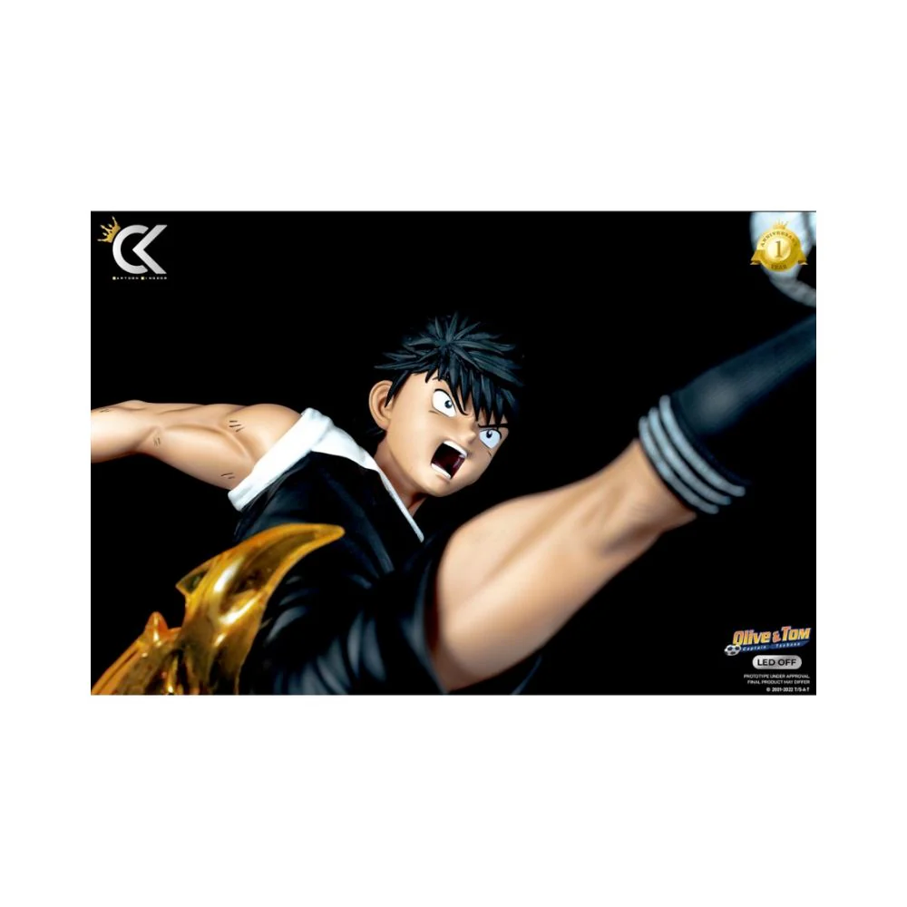 Captain Tsubasa Vs Hyuga 1/6 Scale Limited Edition Statue - Image 4