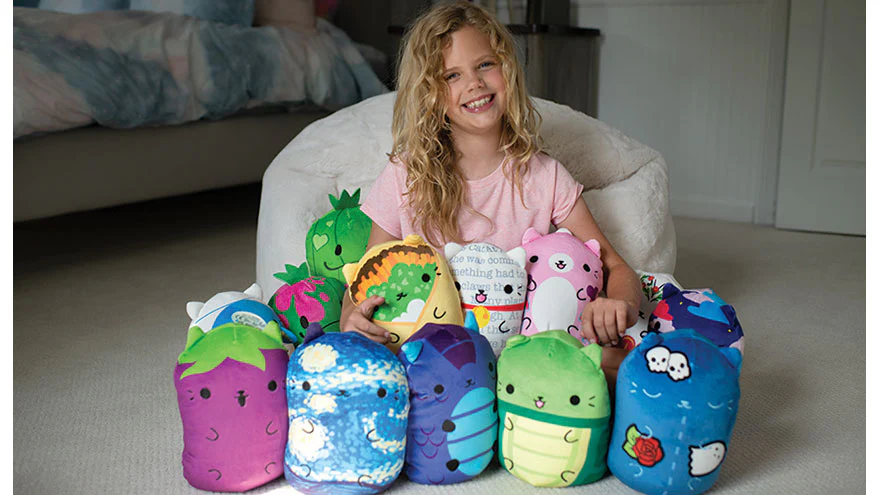 Cats vs Pickles 8" Jumbo Plush (1 Random) - Image 2