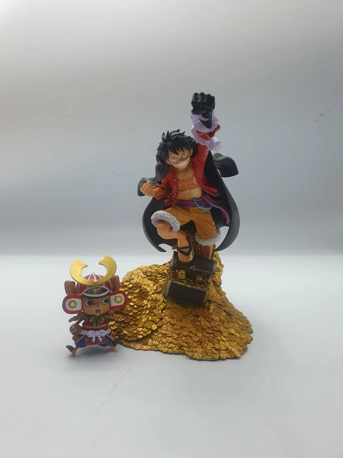 Figuarts Zero  WT100 Luffy and Chopper [MINIMAL DAMAGE ON ACCESORIES] - Image 2