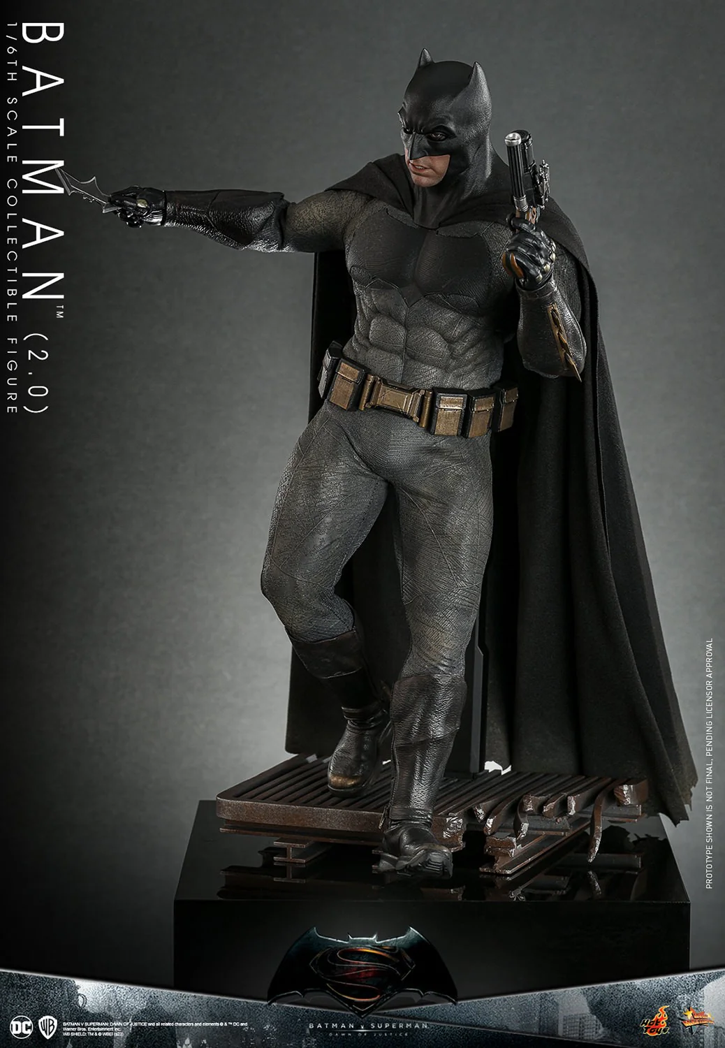 DC Batman (2.0) 1/6 Scale Action Figure By Hot Toys - Image 7