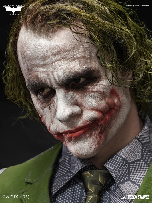 DC Comics The Joker (The Dark Knight) Life Size Bust By Queen Studios - Image 2