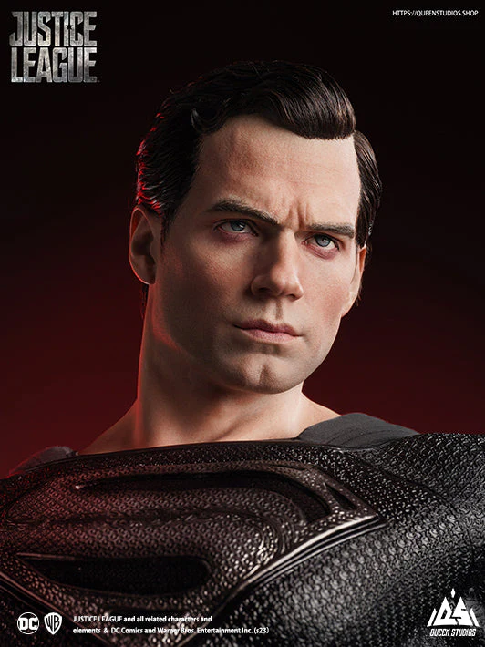 DC Superman (Black Suit) 1/3 Scale Statue (Premium Edition) By Queen Studios - Image 3