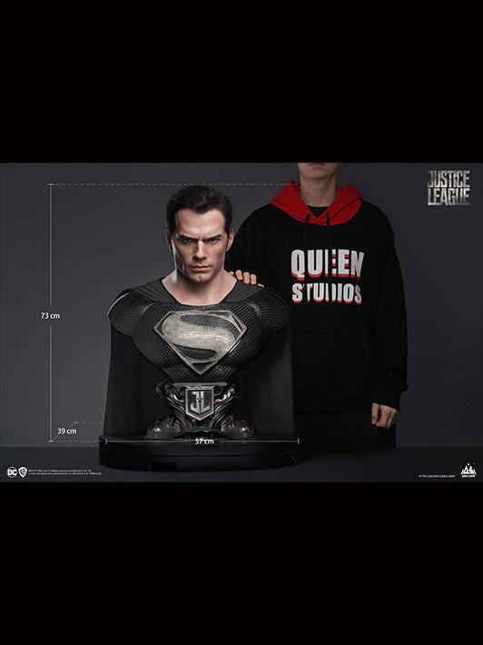DC Superman ( Black Suit ) Life-size Bust By Queen Studios - Image 6