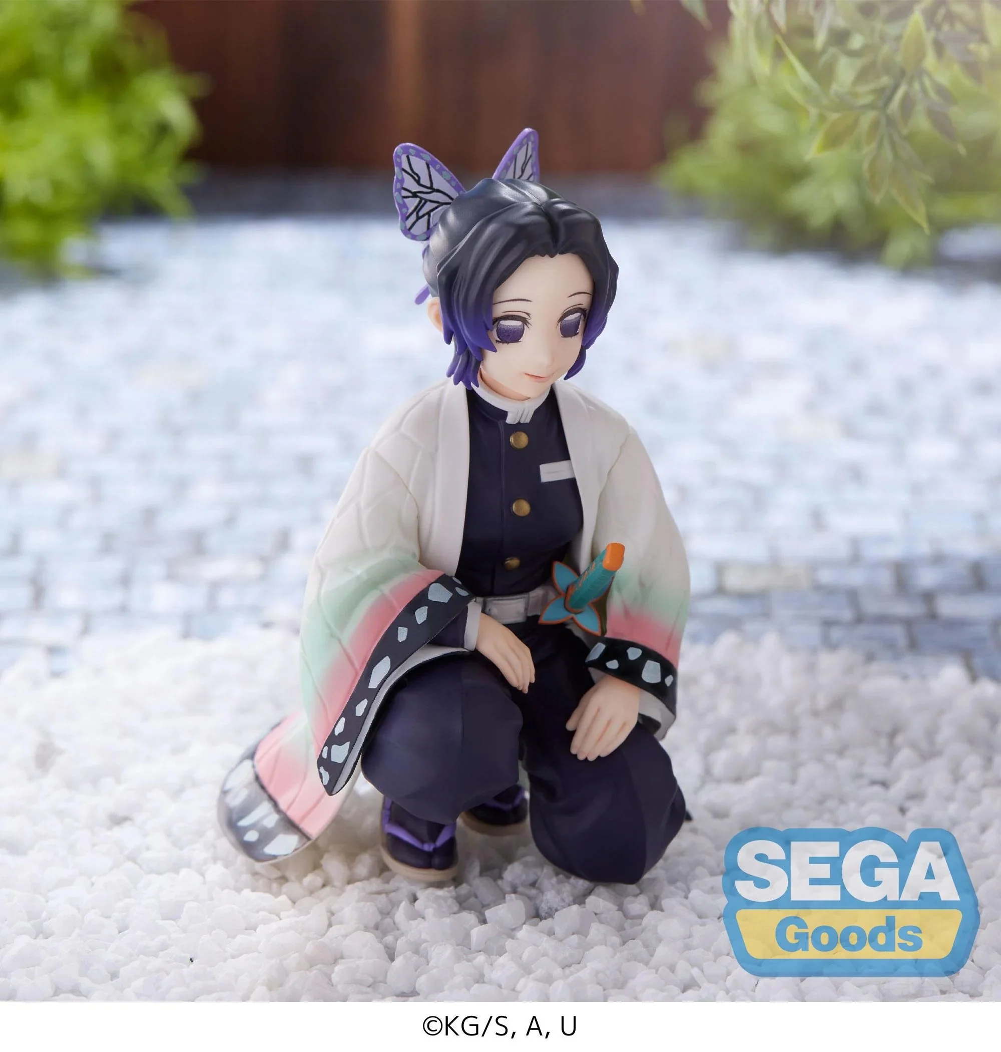 Demon Slayer Kimetsu No Yaiba Shinobu Kocho  Perching Prize Figure by SEGA - Image 2