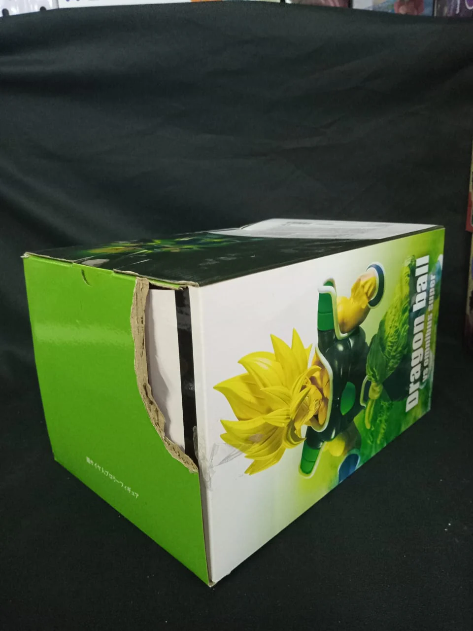 Dragon Ball Z Super Saiyan Broly Ichibansho Vs Omnibus Super Figure by Bandai  [Damaged Box] - Image 2