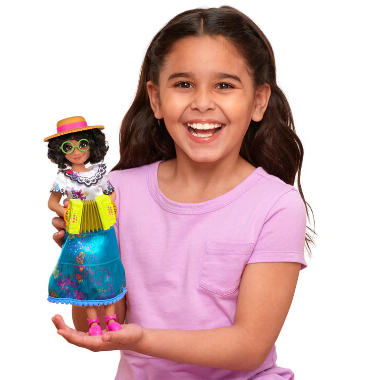 Disney Encanto Sing & Play Mirabel Doll - Image 4