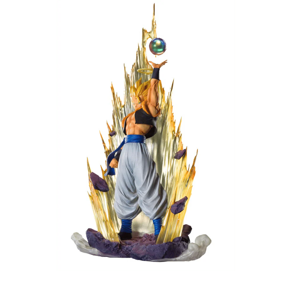 Dragon Ball Super Saiyan GOGETA FIGUARTS ZER By Bandai Tamashii