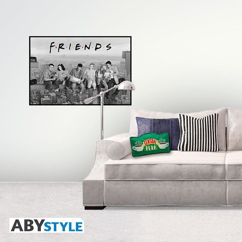 FRIENDS Central Perk Cushion by Abystyle - Image 4