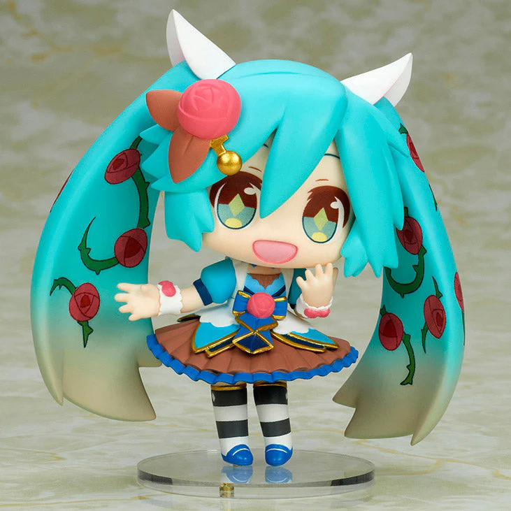 Vocaloid Hatsune Miku & Meiko Set of Figure by EMONTOYS - Image 3