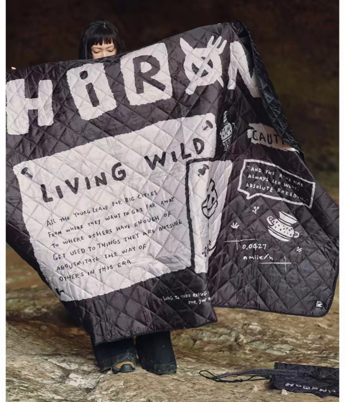 Hirono Living Wild Shelter Verse Picnic Mat By Pop Mart - Image 4