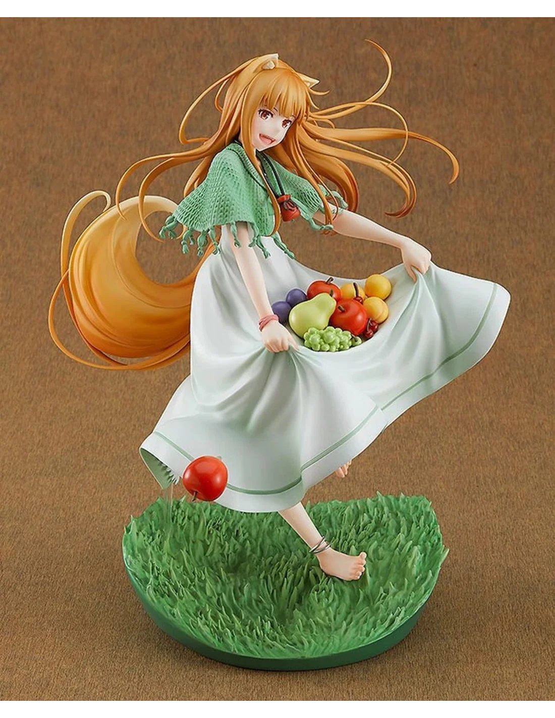 Spice and Wolf: Holo Wolf and the Scent of Fruit 1/7 Scale Figure by Good Smile Company - Image 3
