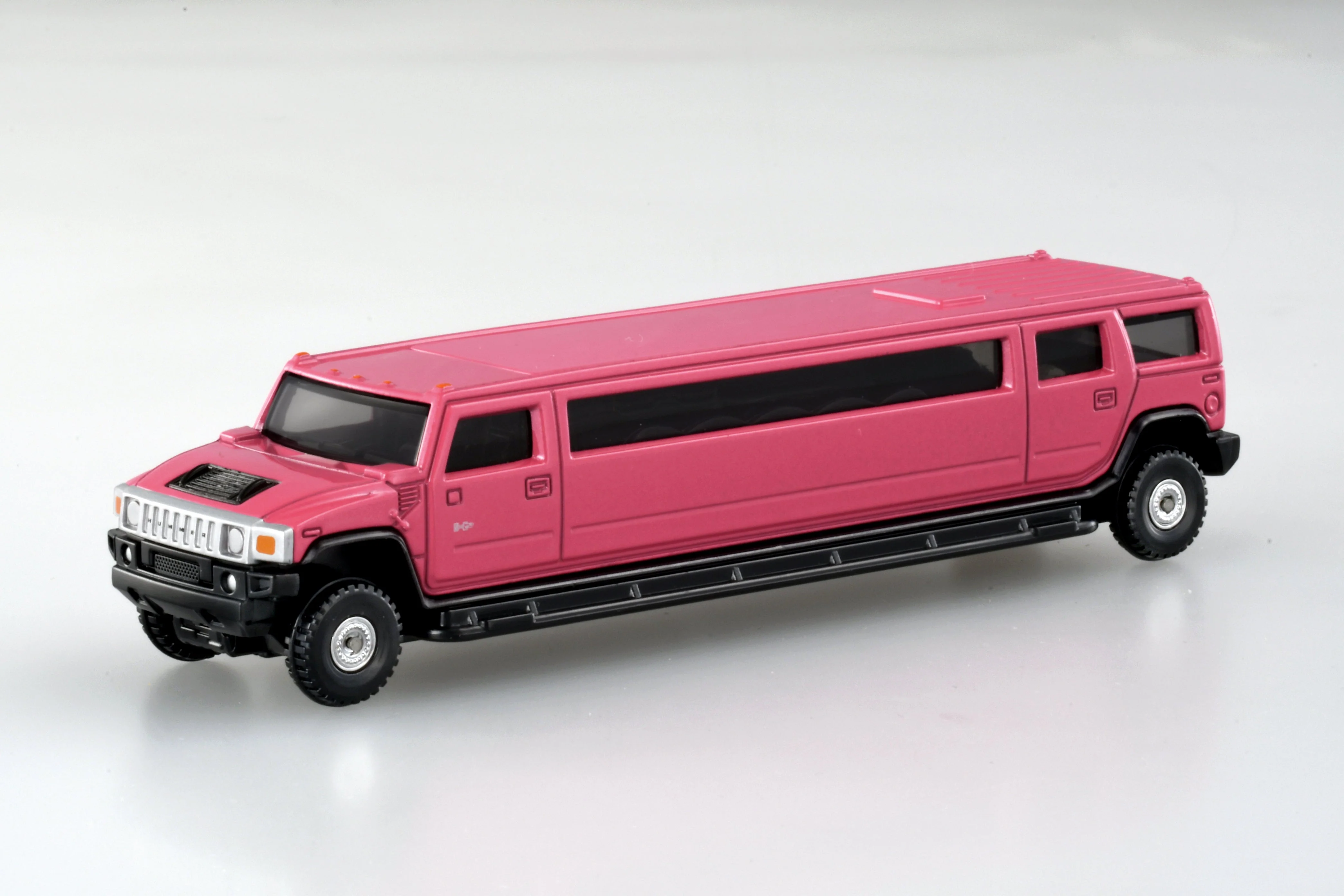 Hummer H2 Limousine Long type By Takara Tomica - Image 2