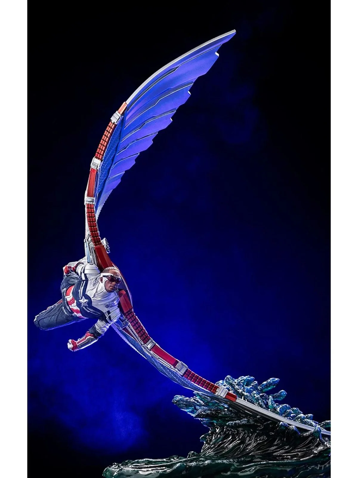THE FALCON AND THE WINTER SOLDIER - CAPTAIN AMERICA DELUXE ART SCALE 1/10 STATUE BY IRON STUDIOS - Image 3