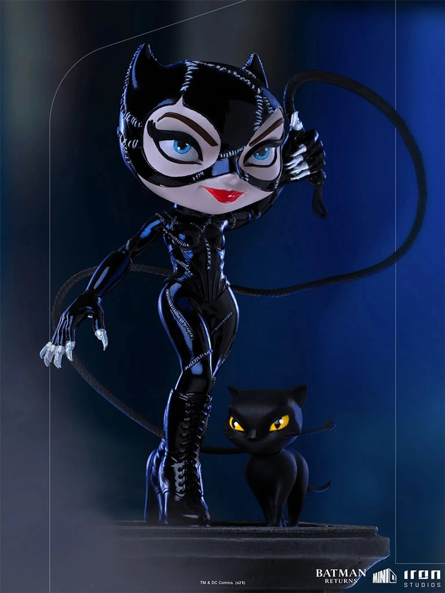 Catwoman Batman Returns Minico Figure by Iron Studios - Image 3