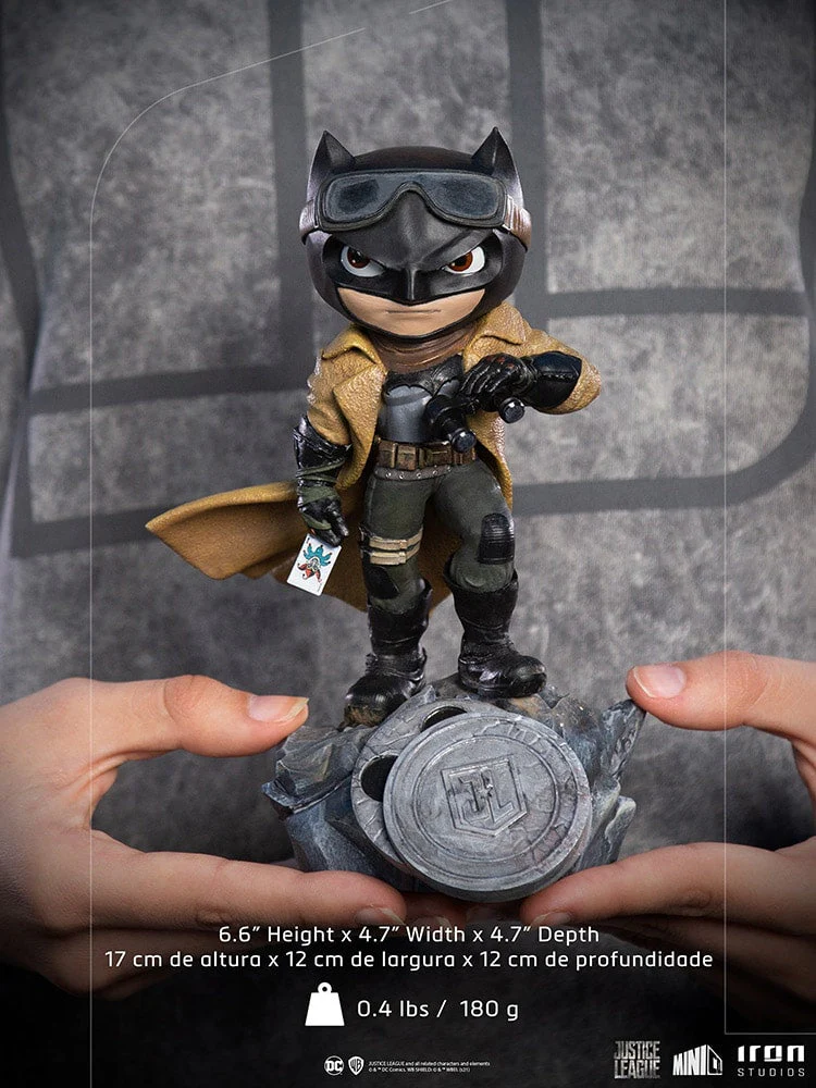 Zack Snyder`s Justice League Batman Knightmare Minico Statue by Iron Studios - Image 3
