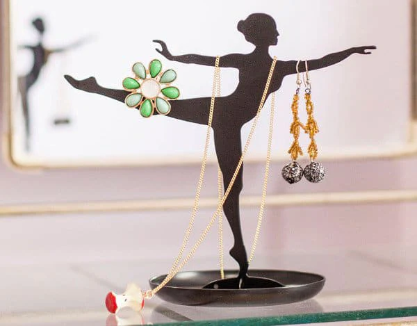 Ballerina Jewelry Stand by Kikkerland - Image 3