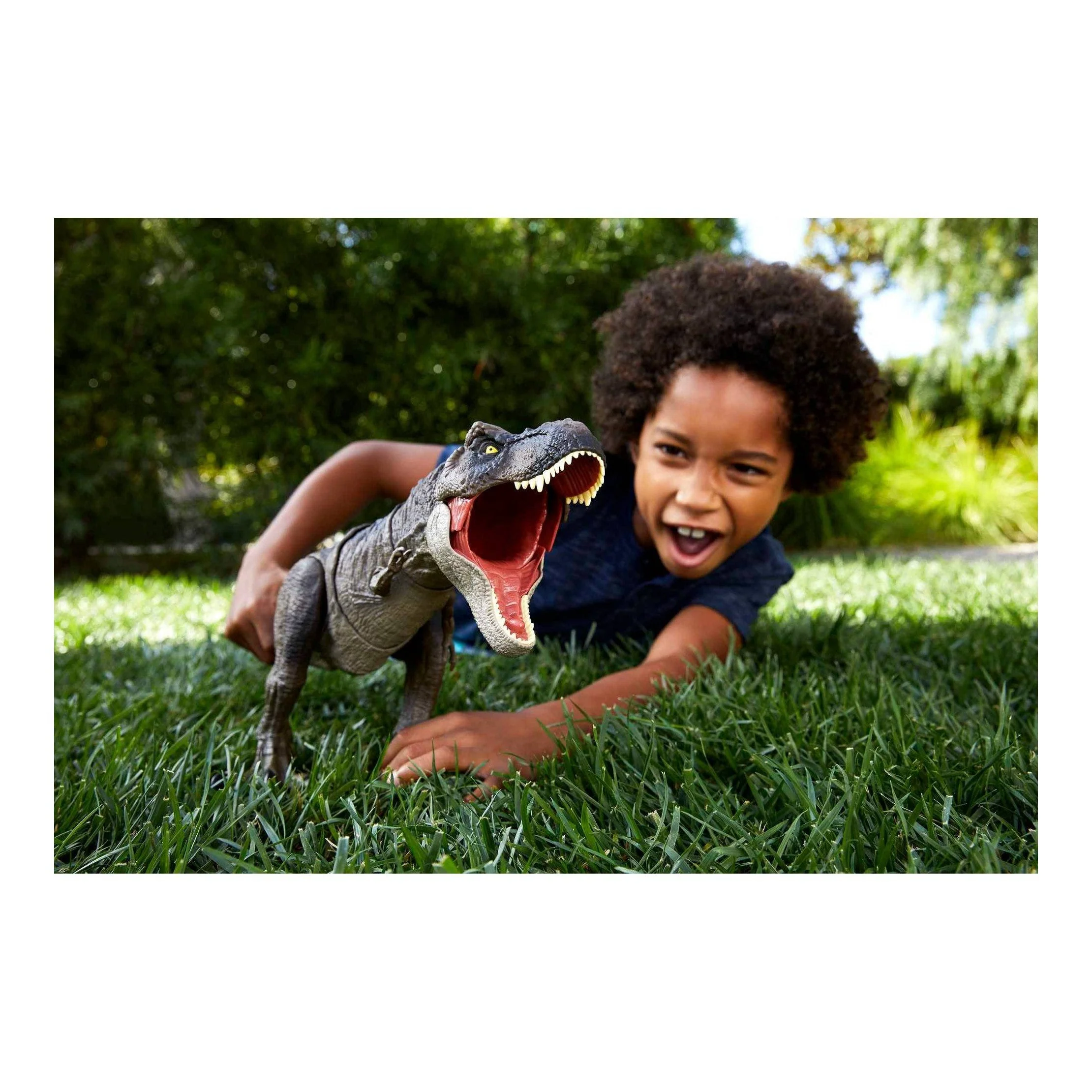 Jurassic World: Dominion Thrash 'N Devour Tyrannosaurus Rex Dinosaur Figure - Image 3