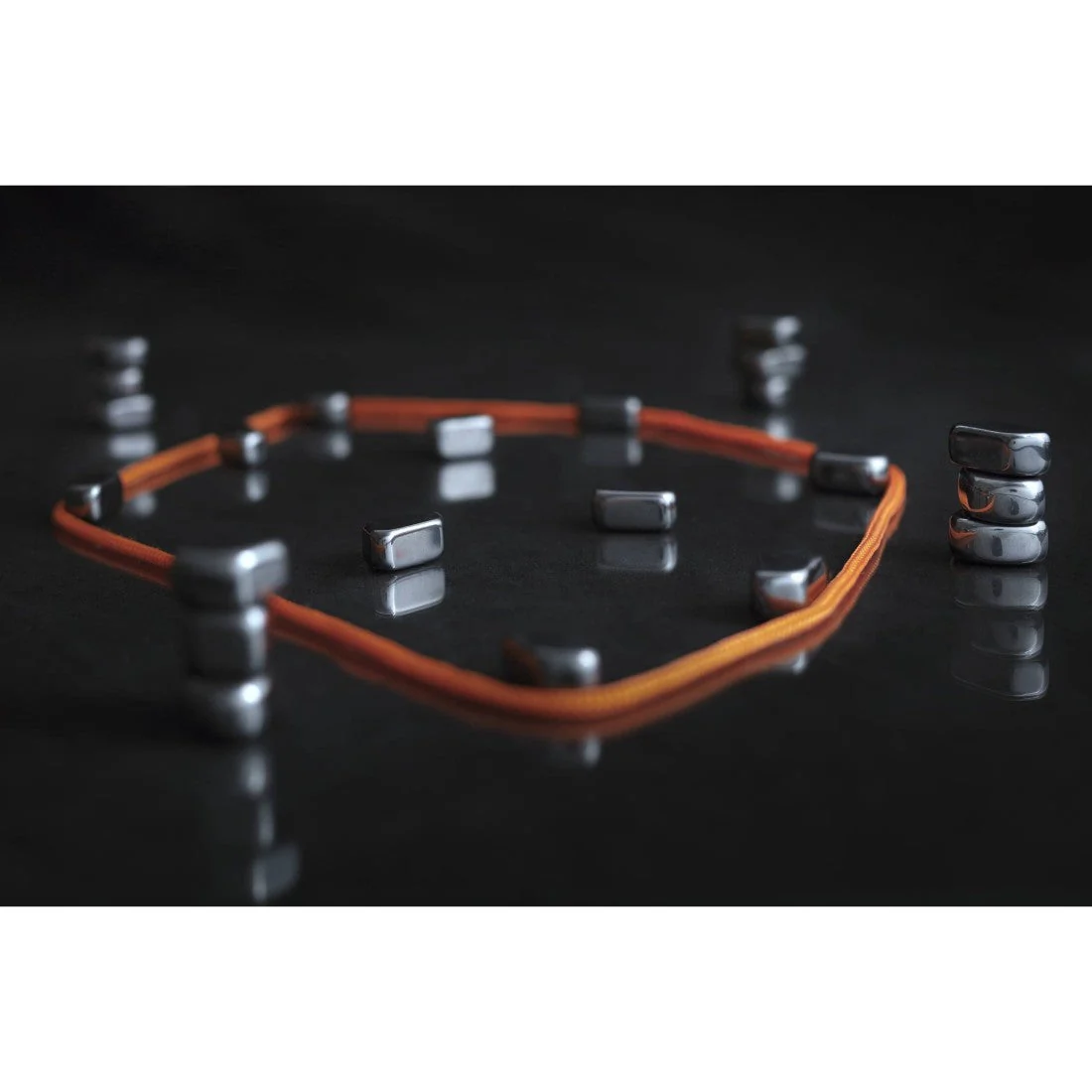 KLUSTER MAGNETS GAME - Image 2