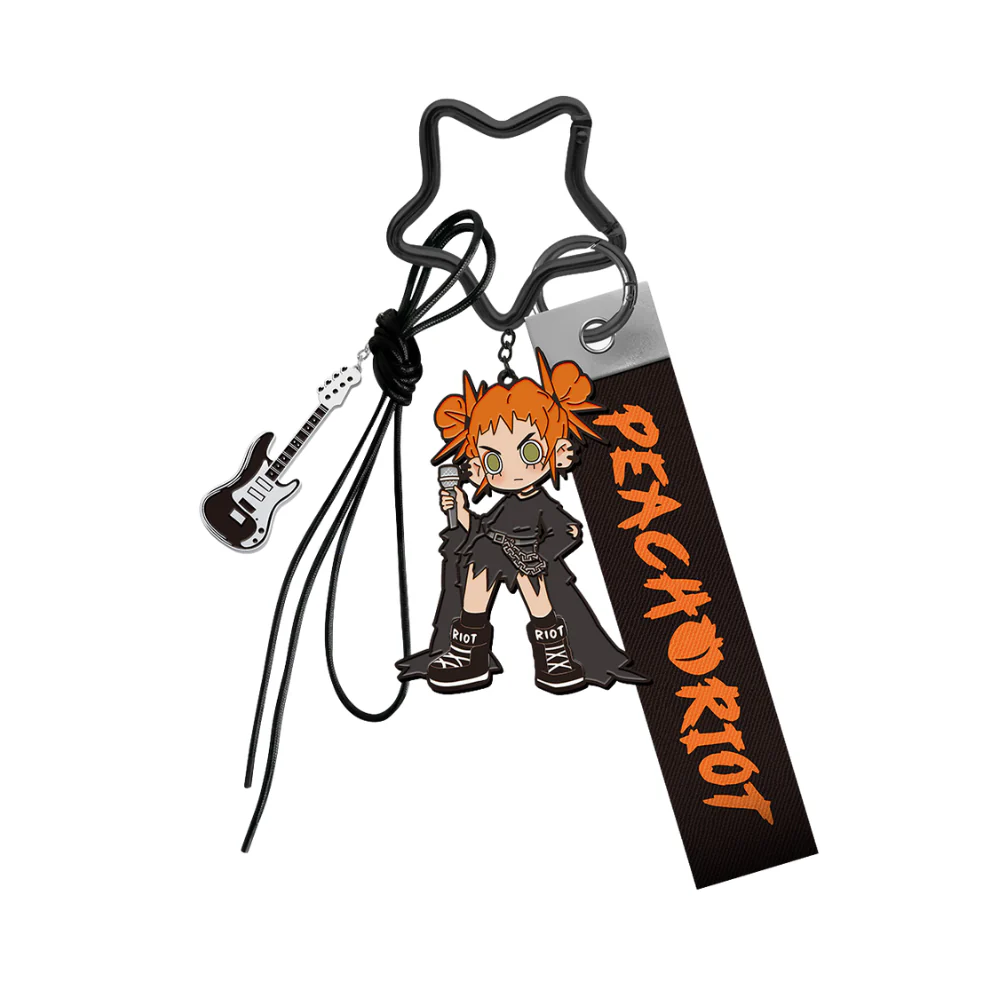 Lil Peach Riot Loading! Series Keychain Gigi By Pop Mart