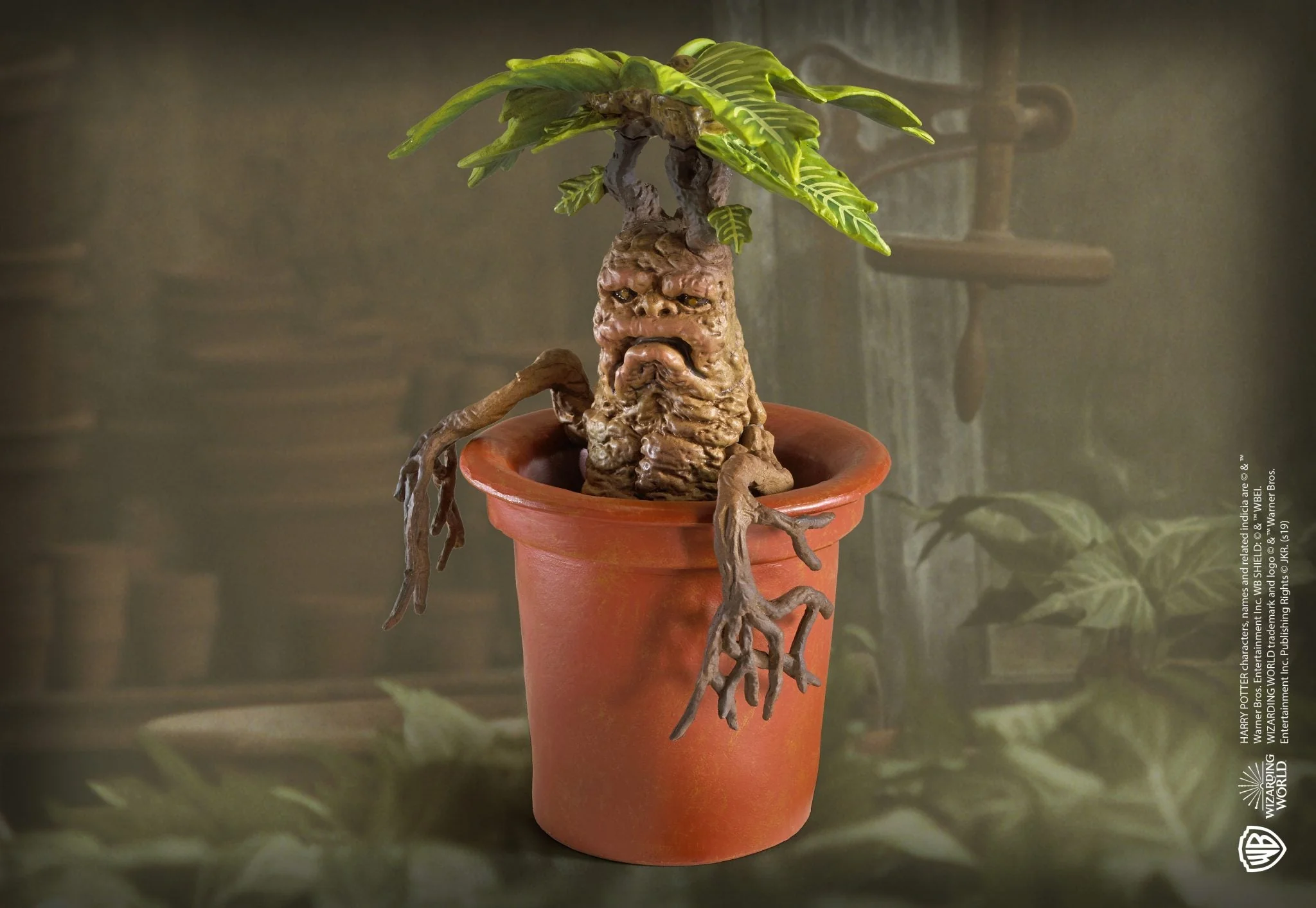Harry Potter Magical Creatures Figurine Mandrake by The Noble Collection - Image 4