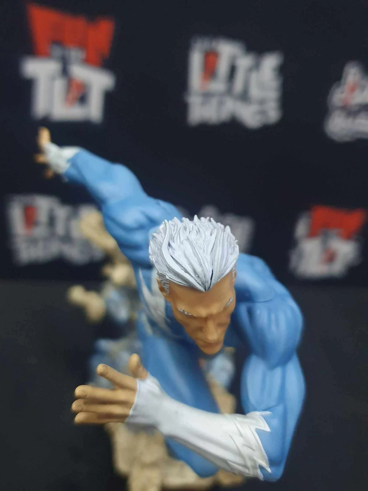 MARVEL COMICS QUICKSILVER BDS ART SCALE 1/10 BY IRON STUDIOS [Damaged Box] - Image 2