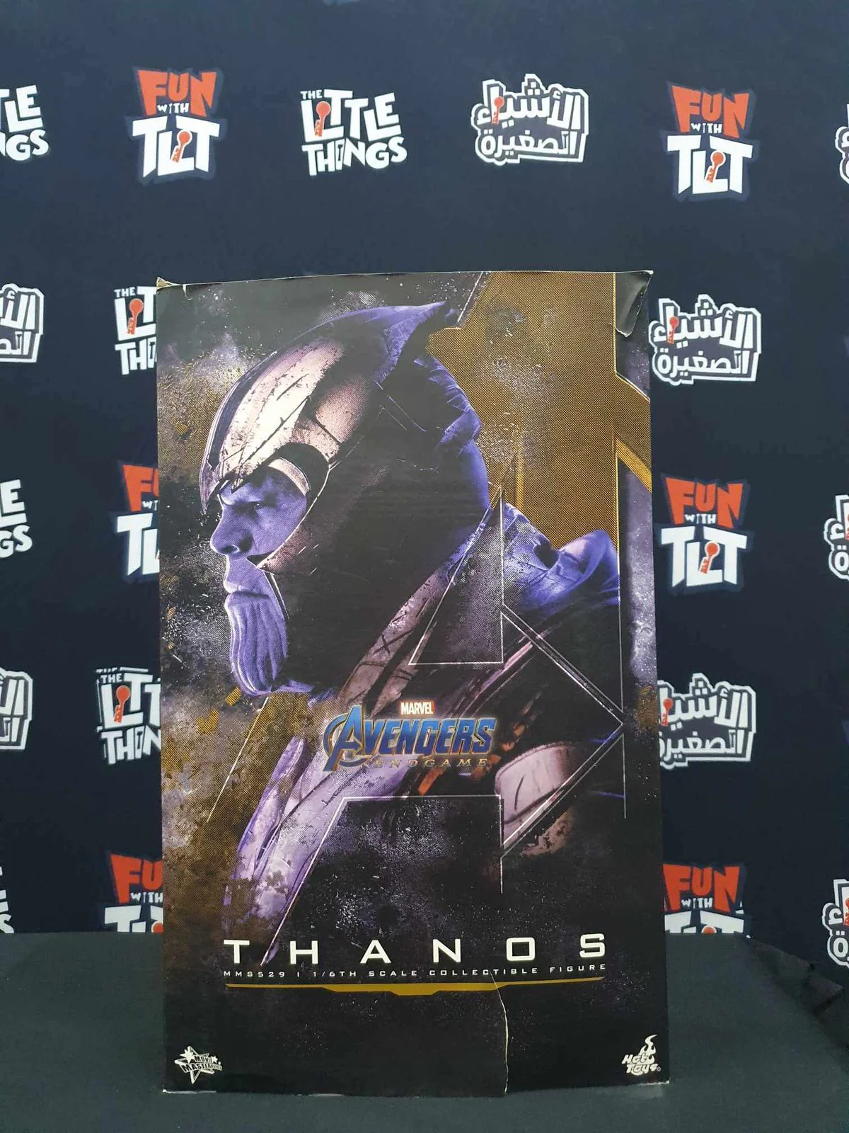 Marvel Thanos - 1/6 Scale Figure By Hot Toys [Damaged Box] - Image 3