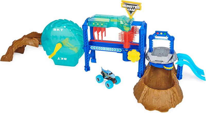 Monster Jam 1:64 Megalodon Monster Wash Playset - Image 2