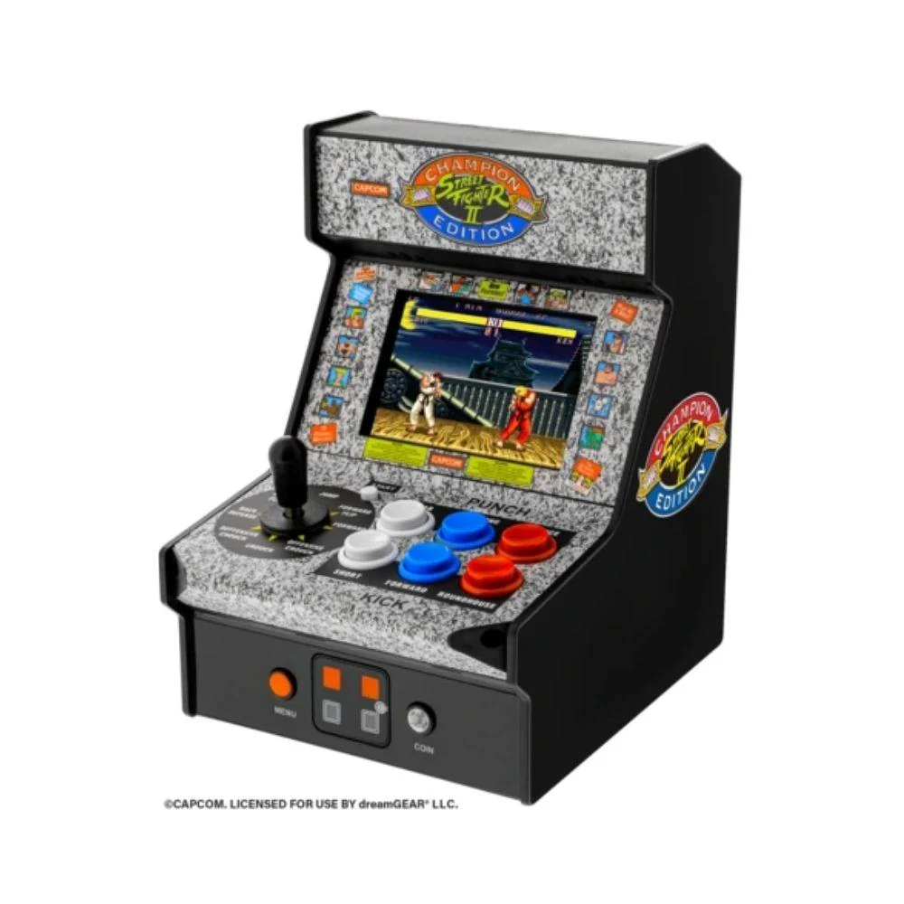 Micro Player : 7.5" Street Fighter II