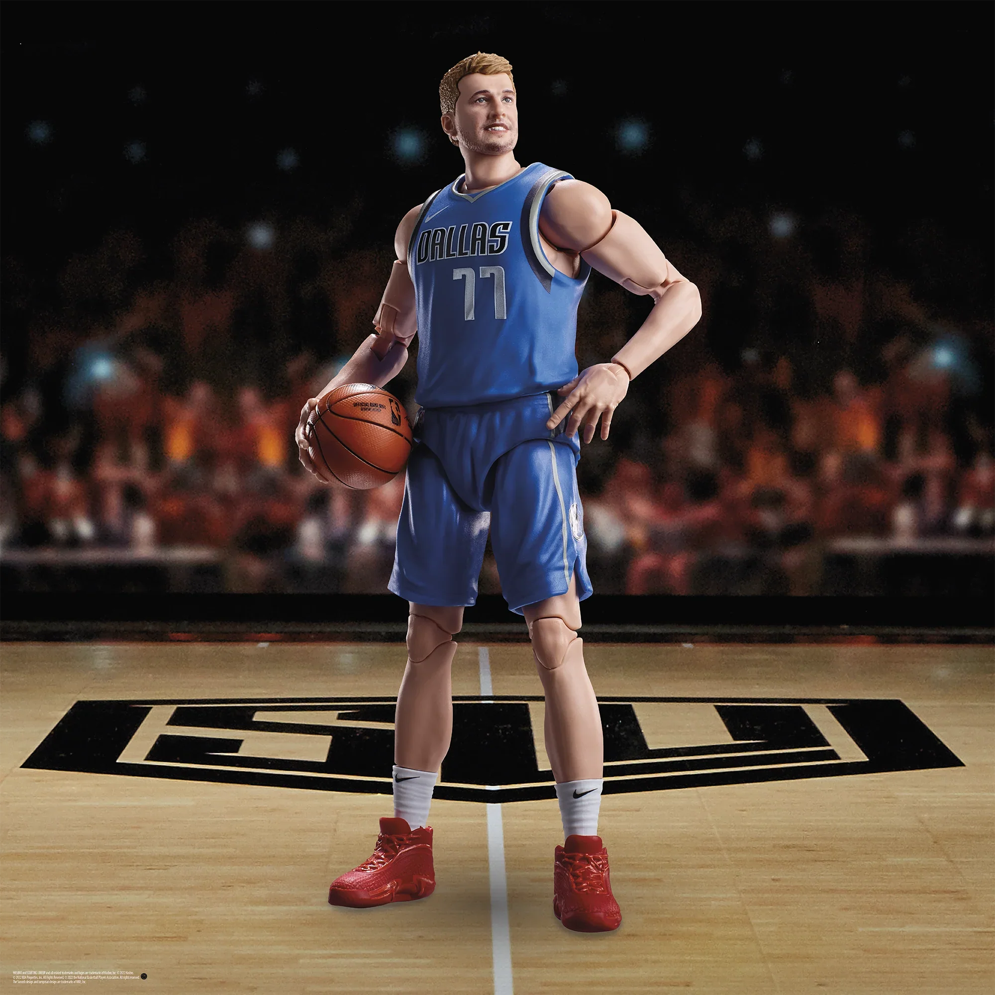 NBA Starting Lineup Luka Doncic 6 in Action Figure By Hasbro - Image 3