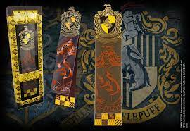Noble: Harry Potter - Hufflepuff Crest Bookmark - Image 2