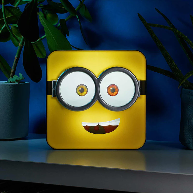 Despicable Me Minions 3D Desk Lamp Wall Light - Image 3