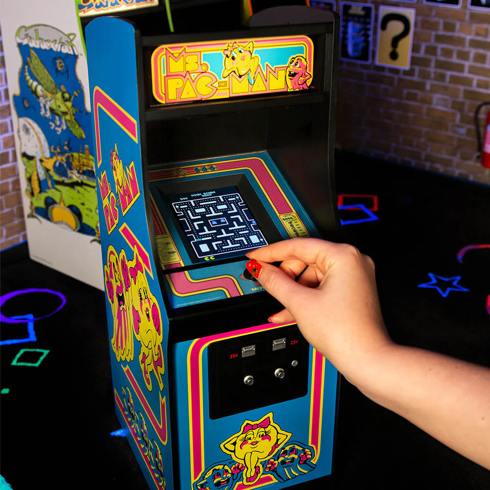 Ms Pac-Man Quarter Size Arcade Cabinet - Image 4