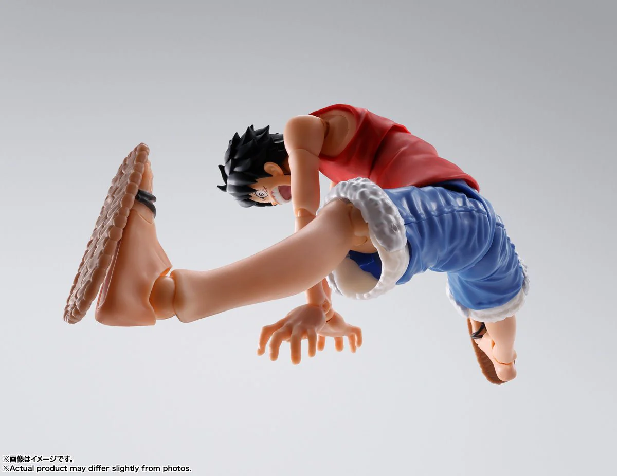 One Piece Monkey D. Luffy Romance Dawn S.H.Figuarts Action Figure by Bandai Tamashii - Image 4
