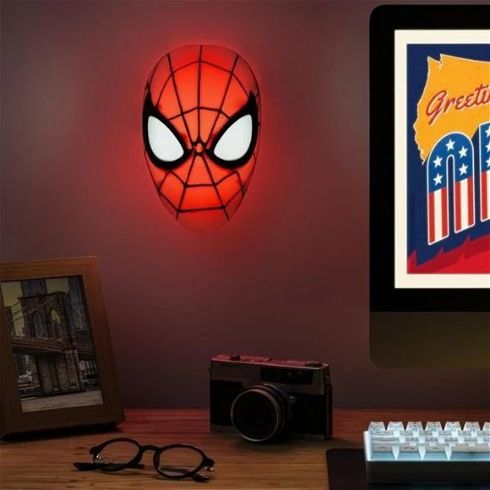 Spiderman Mask Light Lamp By Paladone - Image 3